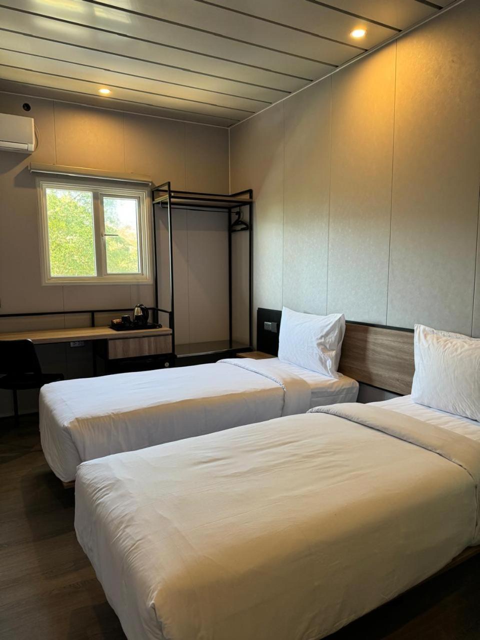 Conjioo Hotel Sumbawa Managed By Mhm Maluk Luaran gambar